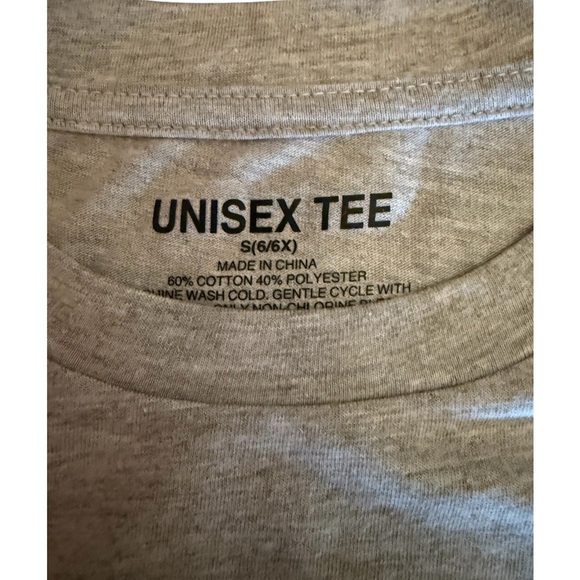 Two Gray Kids Shirt - Best Kid Ever and Heart crusher - Picture 2 of 4